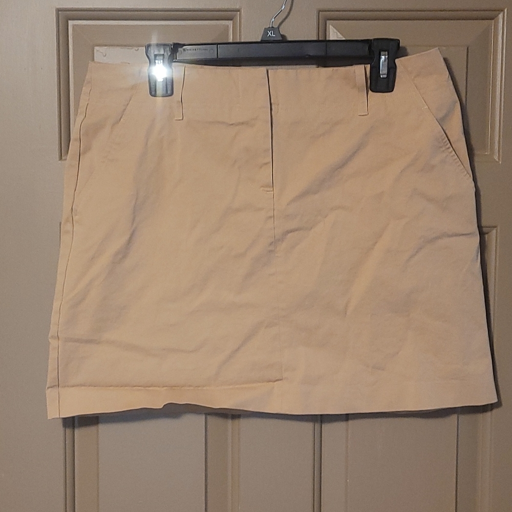 Body by Victoria size 12 skirt